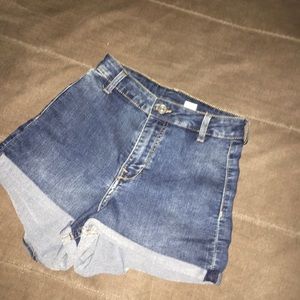 h & m high rise shorts